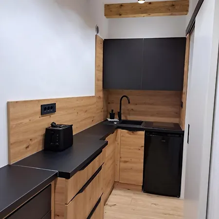 Lunaja 2 Apartman *